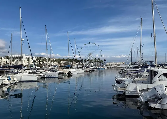 Castillo Santa Clara Front Апартаменты