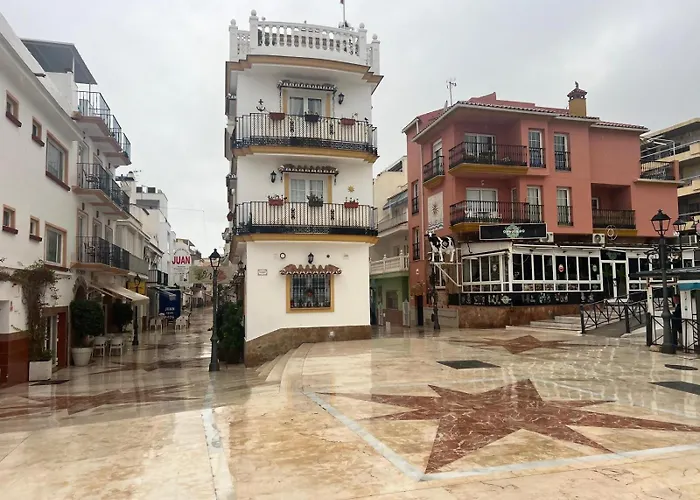 Castillo Santa Clara Front * Торремолинос